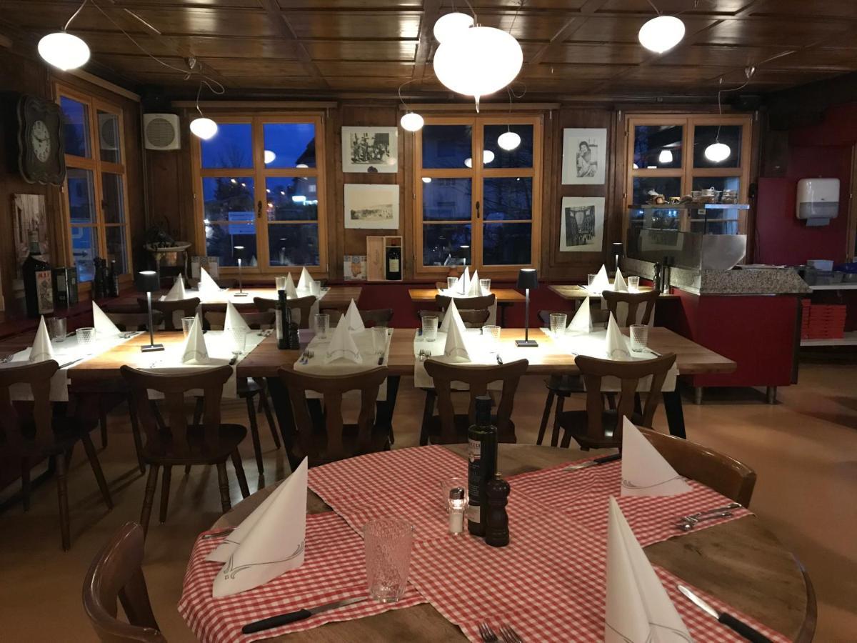 Hotel Restaurant Pizzeria Rotes Haus Münsterlingen Extérieur photo